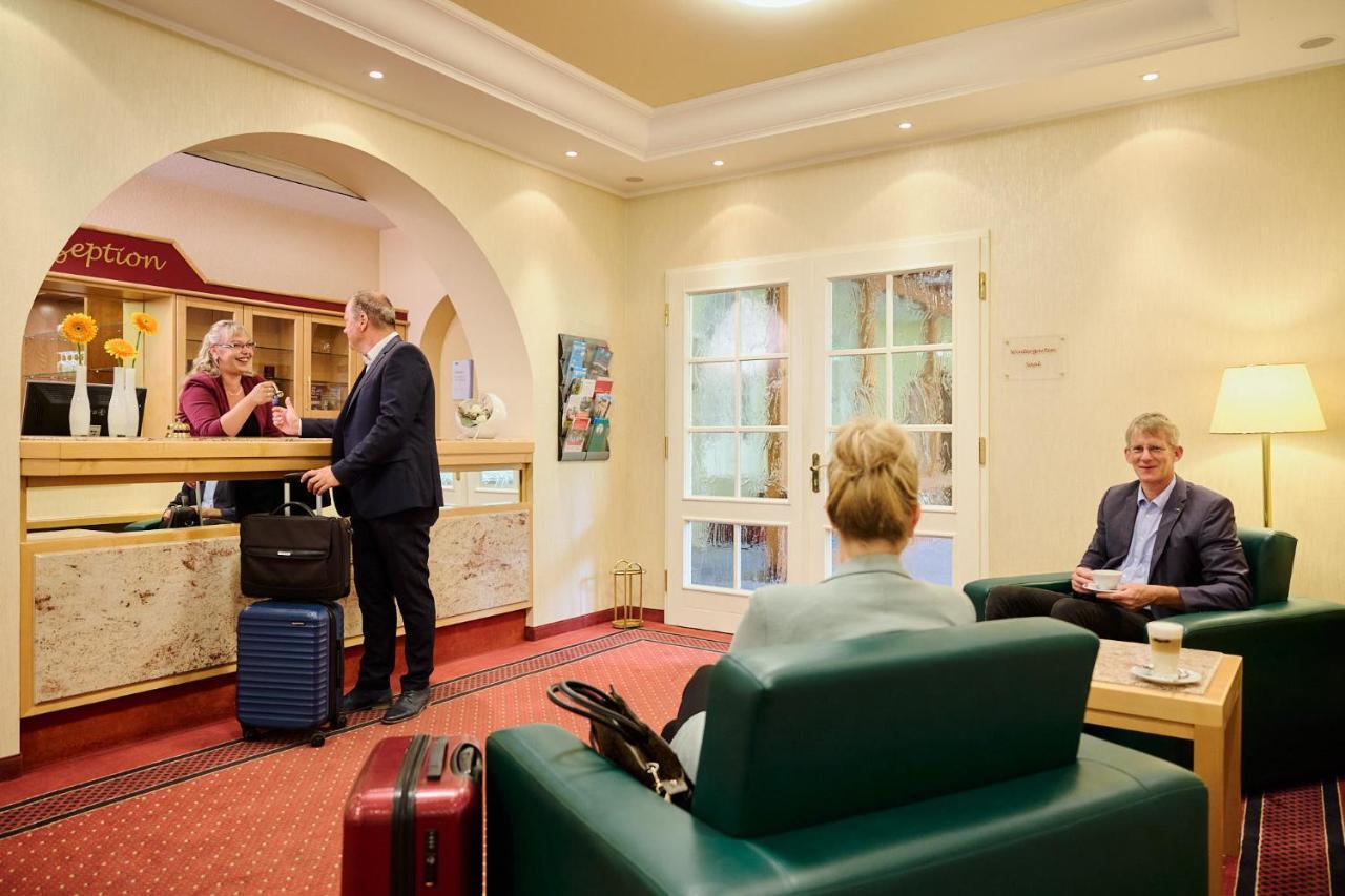Waldhotel Forsthaus Hainholz Pritzwalk Exteriör bild